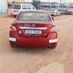 Nissan Altima